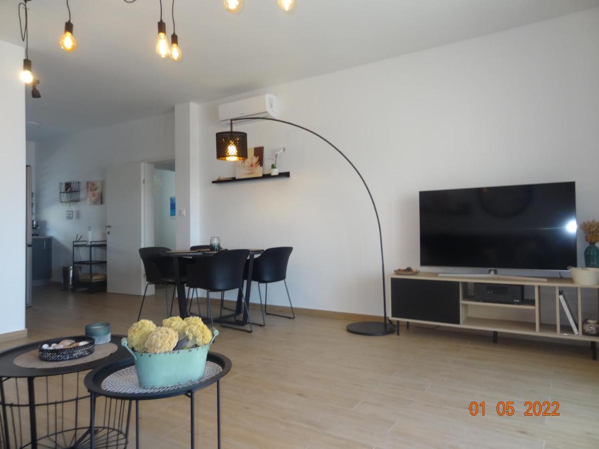 Fantazija Apartment Vodice Ngoại thất bức ảnh