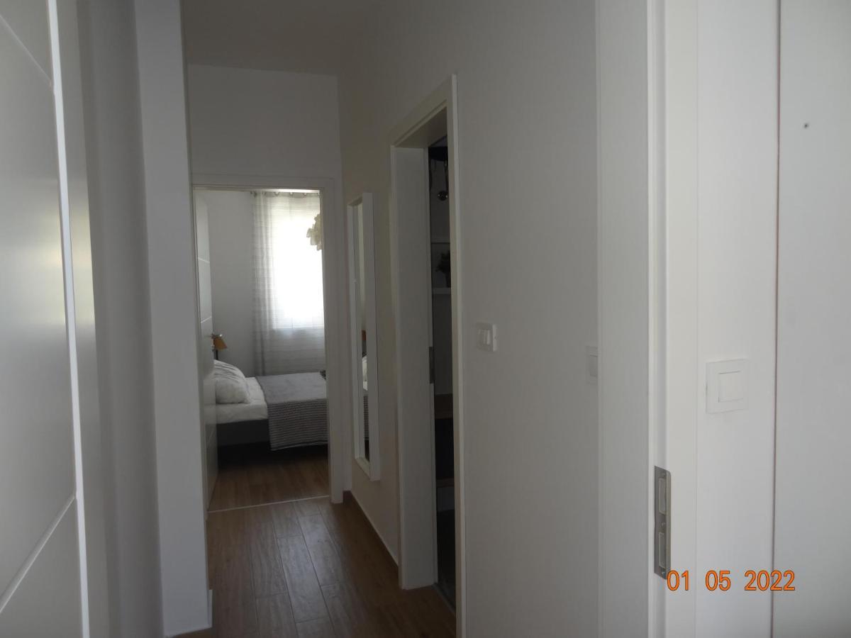 Fantazija Apartment Vodice Ngoại thất bức ảnh