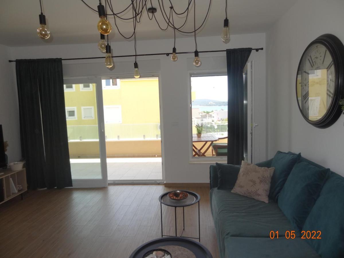 Fantazija Apartment Vodice Ngoại thất bức ảnh