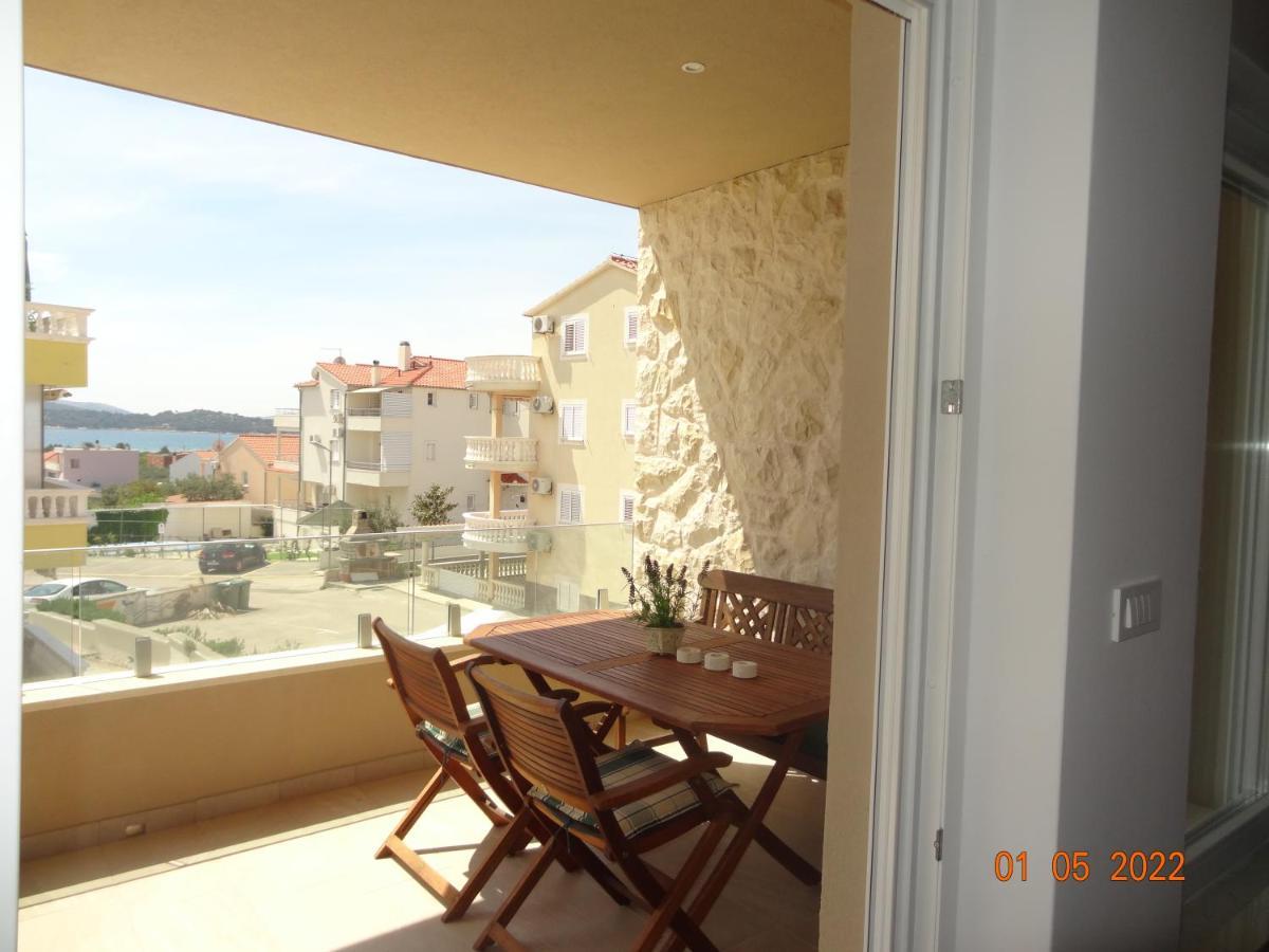 Fantazija Apartment Vodice Ngoại thất bức ảnh