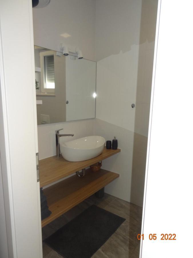 Fantazija Apartment Vodice Ngoại thất bức ảnh